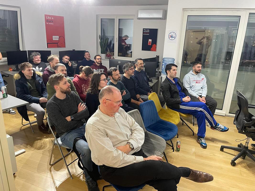 RubyZG February meetup @ Devot - photo_002.jpg