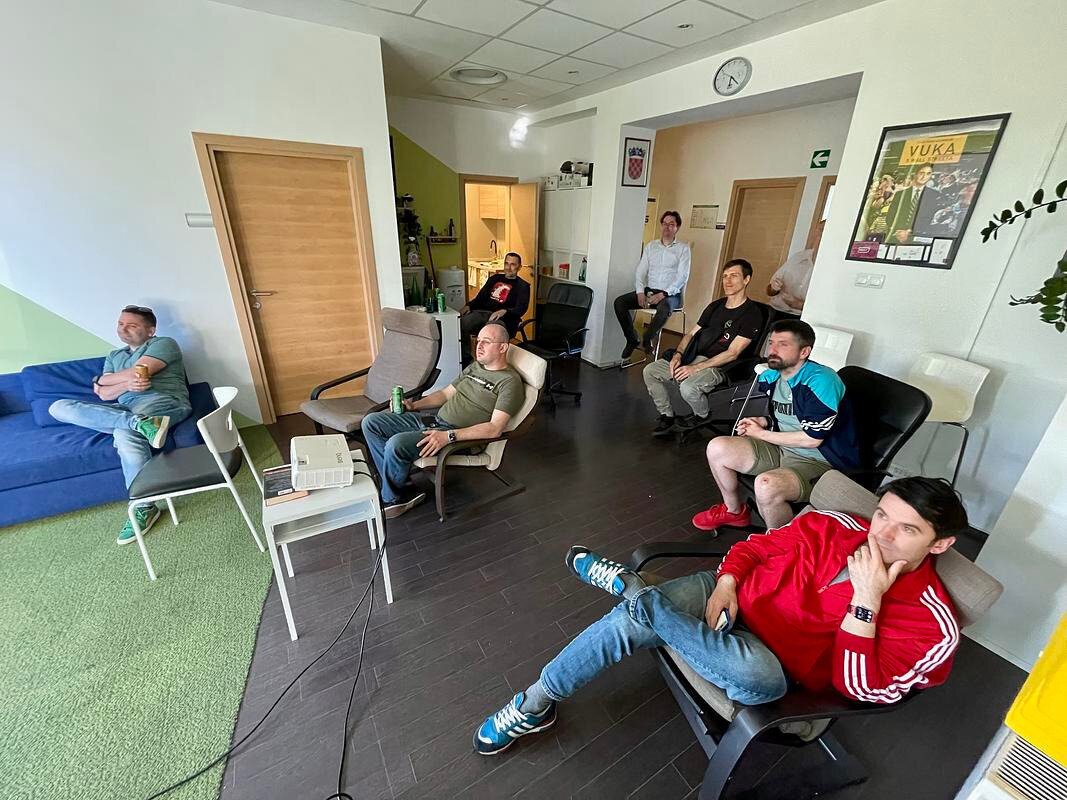 RubyZG April meetup @ Kodius - photo_002.jpg